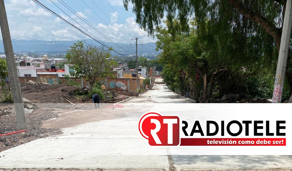 Gobierno de Morelia supervisa rehabilitación vial en col. Defensores de Puebla