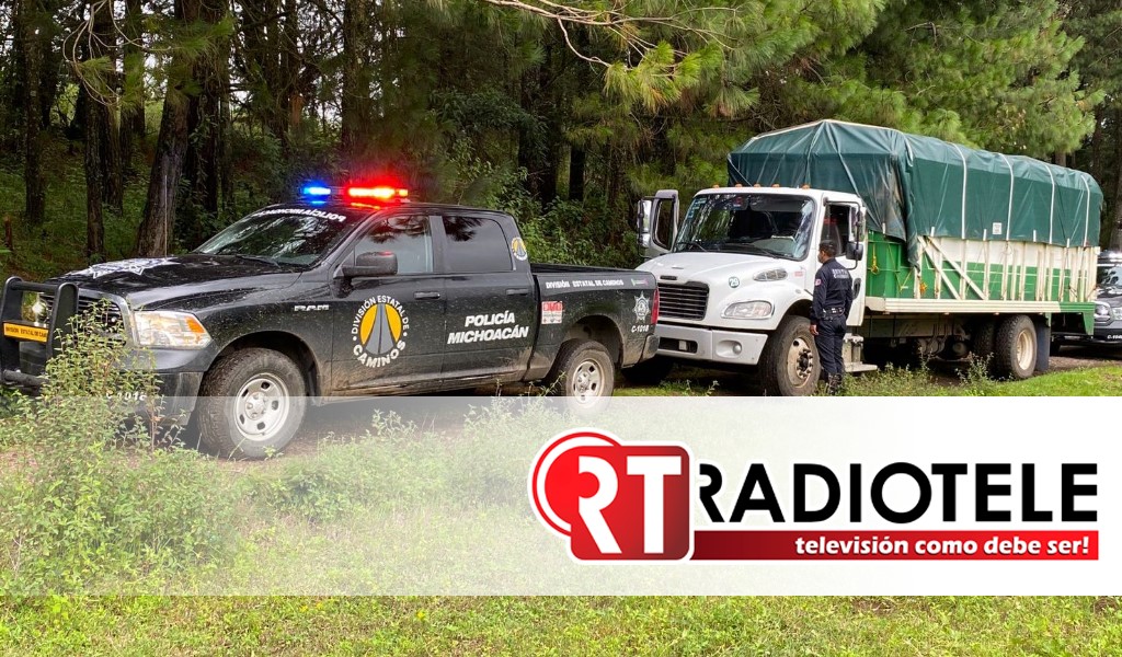 Recupera División Estatal de Caminos camión robado en Uruapan