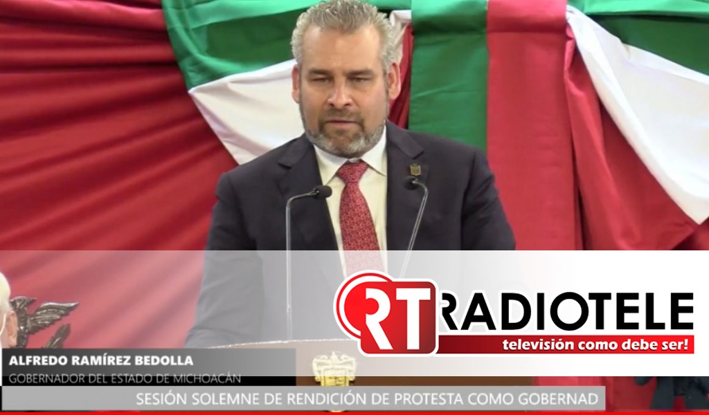 Rinde Alfredo Ramírez protesta como gobernador de Michoacán