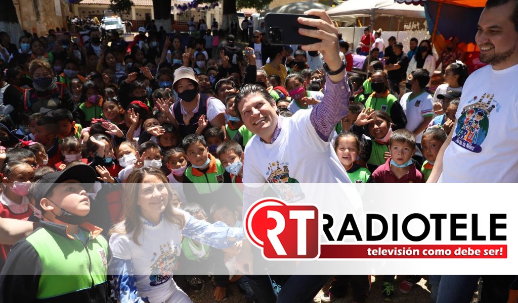 Disfrutan decenas de niños y niñas Festival “Morelia, la ciudad que brilla” en San Miguel del Monte
