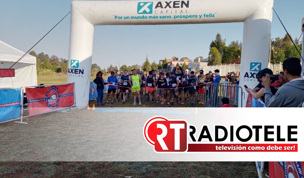 Ganan Juan Belman y Nayeli Tovar 1a. edición del “Running San José, Community Race”