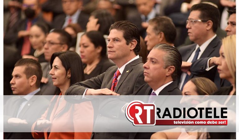 Asiste Alfonso Martínez al informe del presidente magistrado del Poder Judicial del Estado