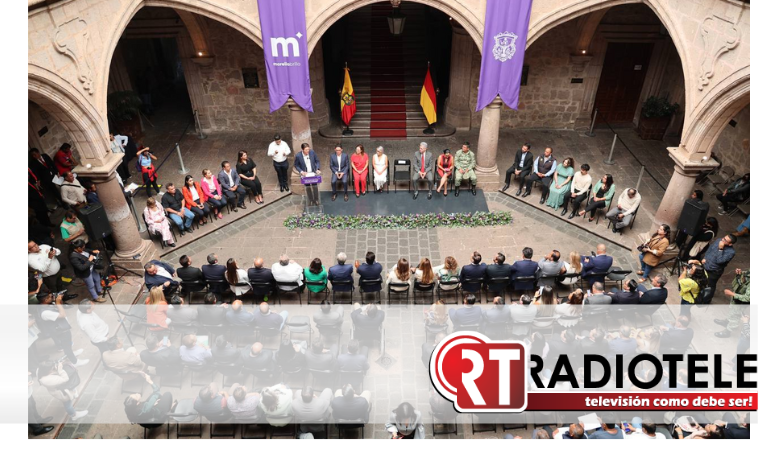 Instala Alfonso Martínez Junta Cívica Conmemorativa del 482 aniversario de la fundación de Morelia