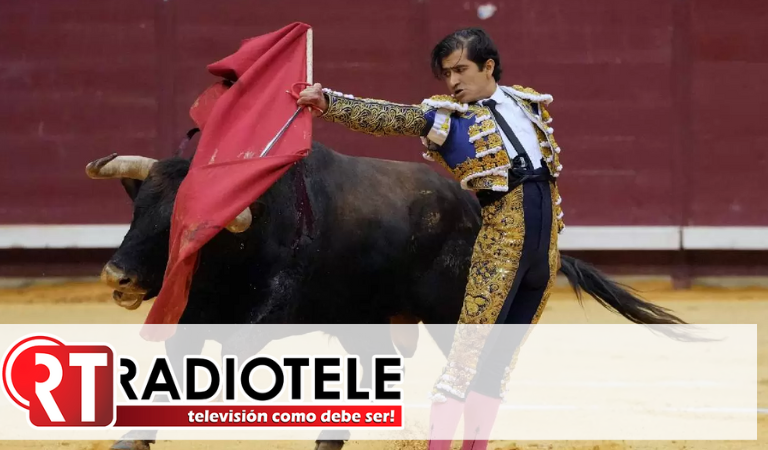 Joselito Adame es embestido por toro en la Feria de San Marcos