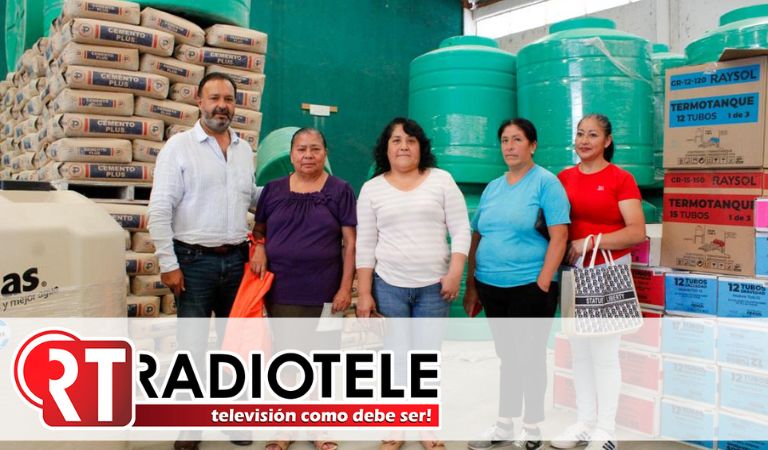 Gobierno municipal de Pátzcuaro, entrega materiales a bajo costo a pobladores de Cuanajo, Ajuno y Refugio