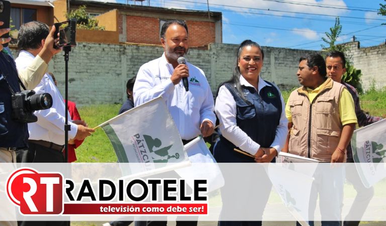 Arranca Julio Arreola importante obra en la Primaria López Mateos en Pátzcuaro