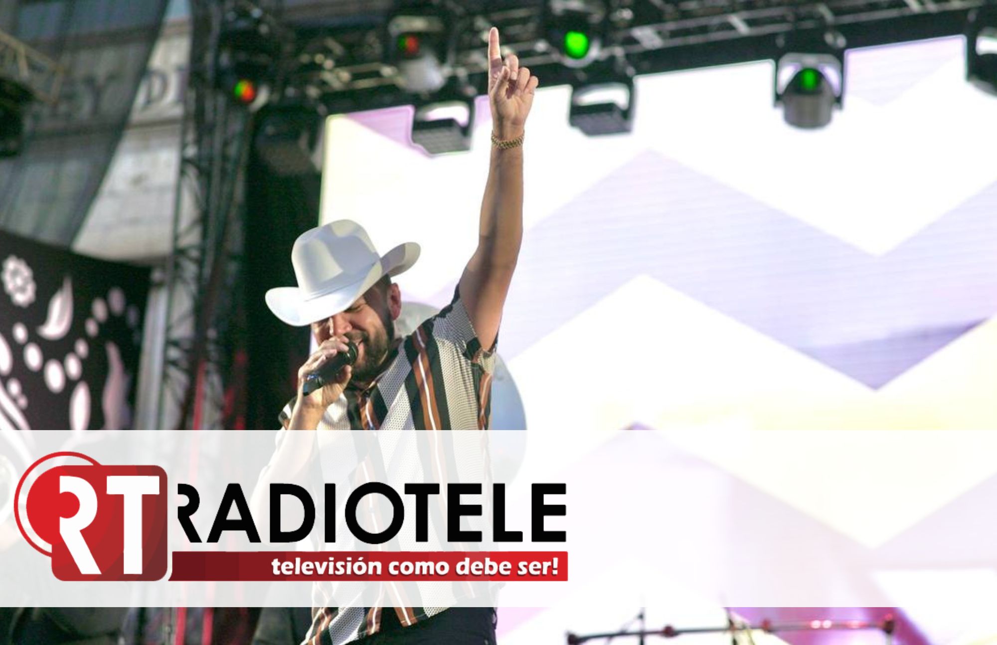 Fidel Rueda enciende con su ritmo el concierto de Aniversario de Morelia