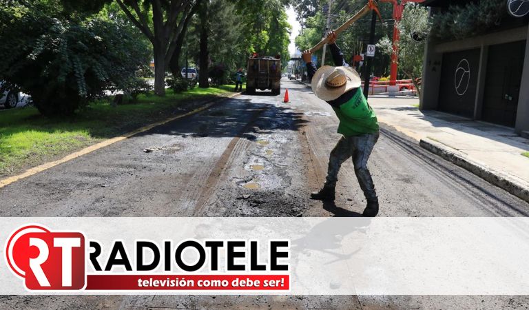 Atiende Gobierno de Morelia reporte ciudadano de bacheo en Av. Camelinas