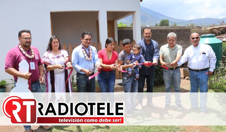 Autoridades Municipales Y Estatales Entregan  Viviendas  En Localidades  De Pátzcuaro Con El “Programa De Vivienda Social”