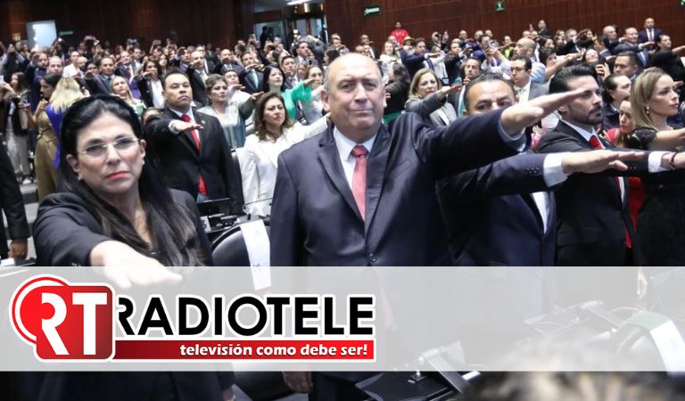 Rinden protesta los diputados federales del PRI de la LXVI Legislatura