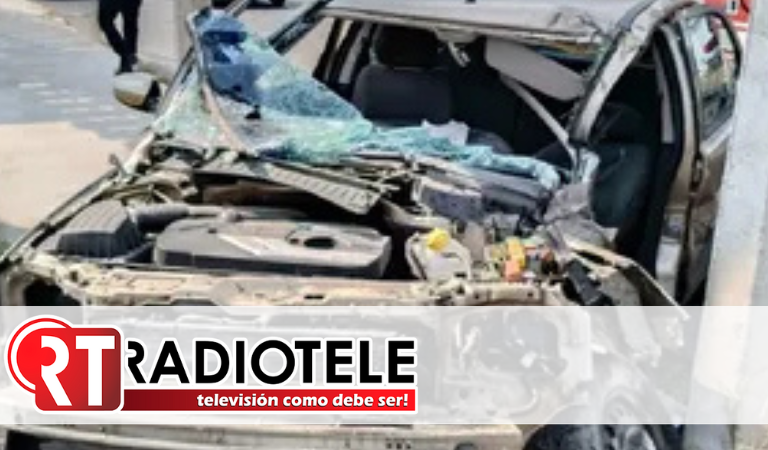 Rescatan a automovilista prensado tras choque en la autopista México-Querétaro