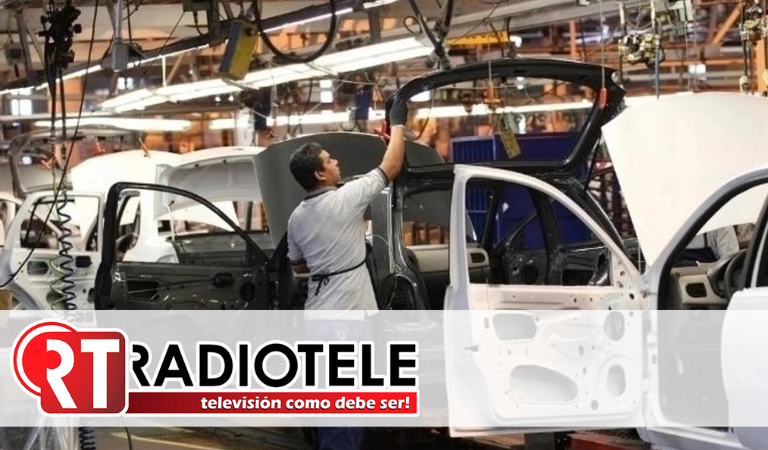 UE y Estados Unidos negocian acuerdo comercial con aranceles base del 15%
