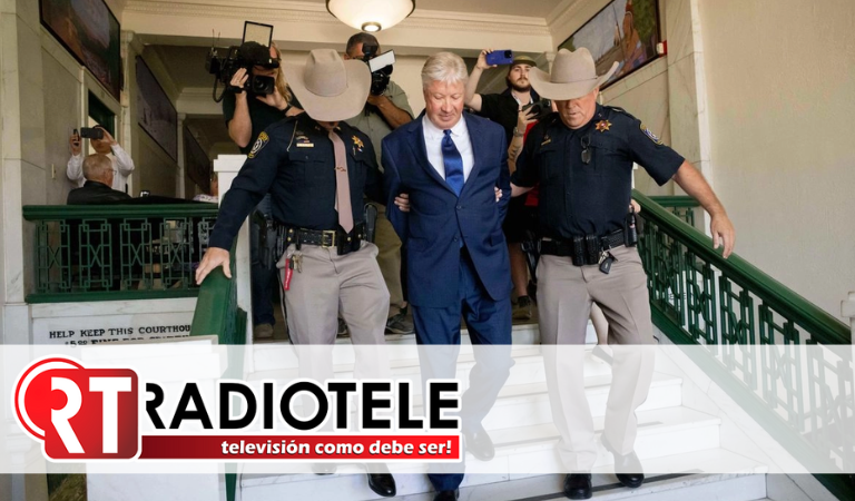 Pastor de ‘megaiglesia’ de Texas se declara culpable de abuso sexual infantil