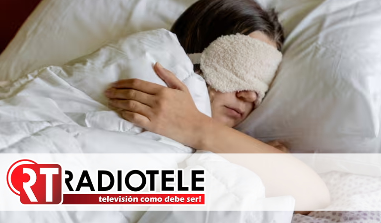 Las mujeres necesitan dormir más que los hombres, según la ciencia