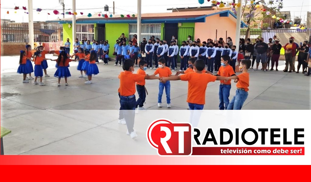 Celebran aniversario en escuela “Wenceslao Victoria Soto”