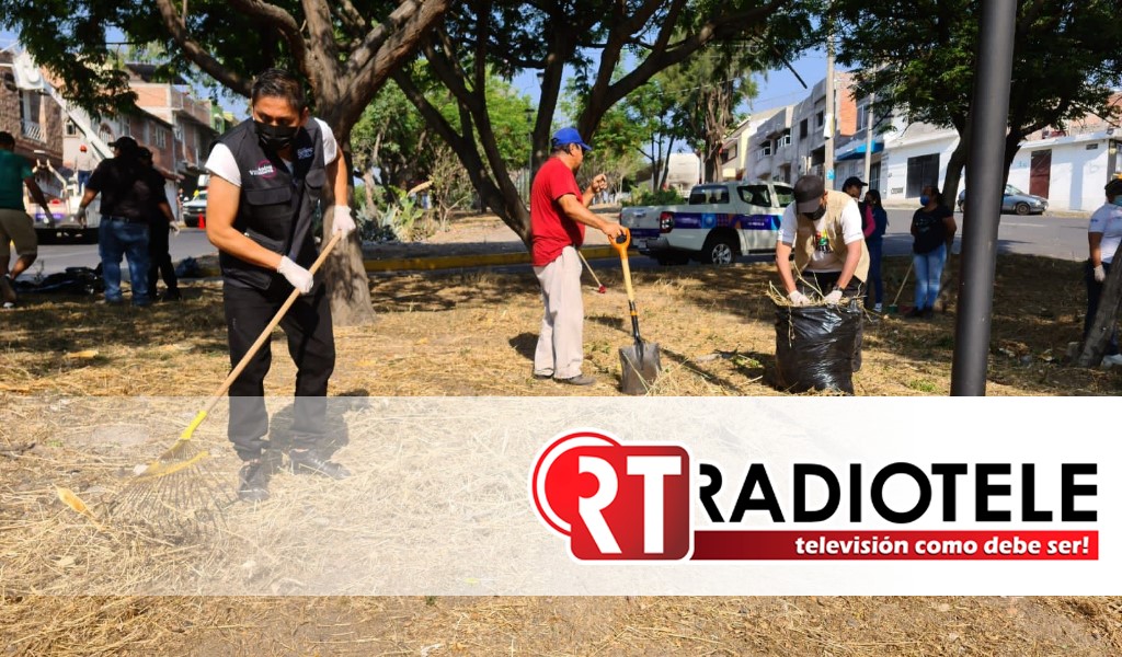 Gobierno Municipal realiza jornada integral de limpieza en colonia Jesús Romero Flores