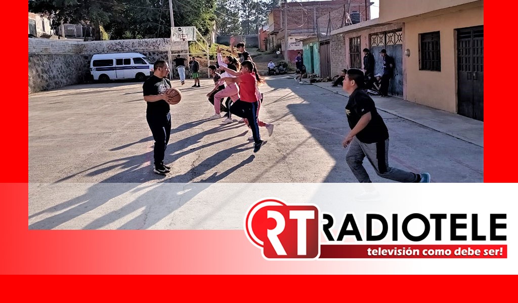 Impulsa antorchismo deporte para niños y jóvenes de Pátzcuaro