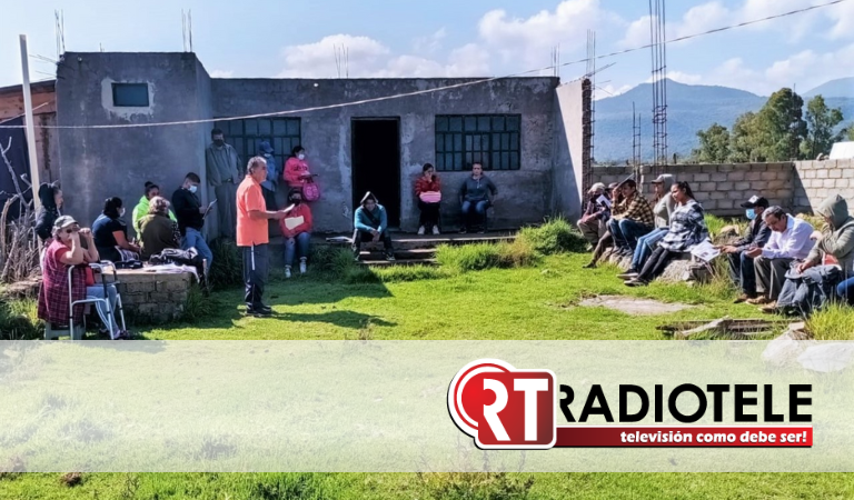 Gestionan familias vulnerables de Pátzcuaro mejoras para su colonia