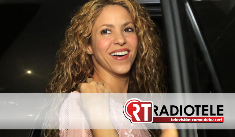 Shakira recibió una inesperada propuesta de matrimonio en la puerta de su casa