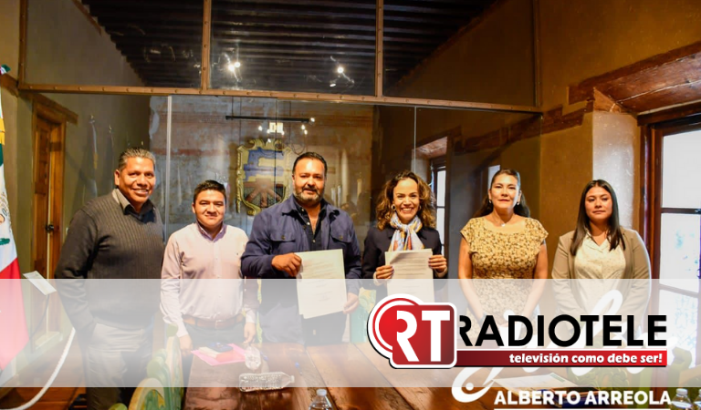 Ayuntamiento de Pátzcuaro y Sí Financia Michoacán firman convenio para impulsar economía del municipio