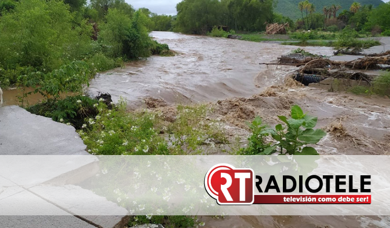 Un año sin soluciones ante destrozo de puente por intensas lluvias en Tepalcatepec