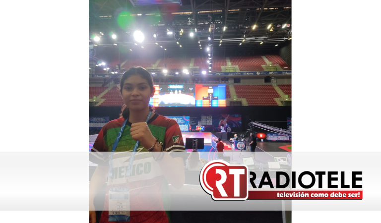 Morelia “Brilla” con Jareni Nava en el Campeonato Mundial Juvenil de Taekwondo Sofía 2022