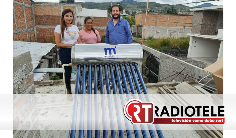 Entrega Gobierno Municipal  calentadores solares a familias morelianas