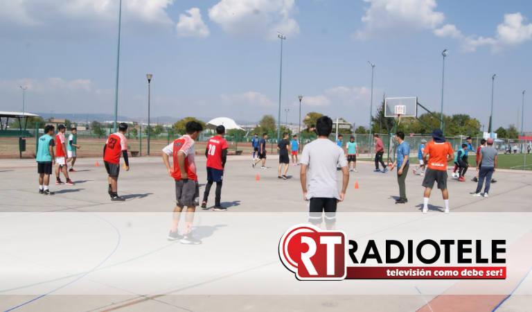 Celebran selectivo de balonmano en Complejo Deportivo Bicentenario