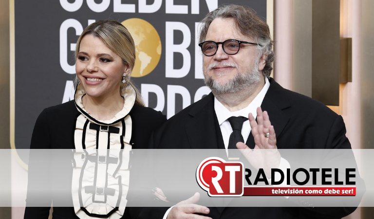 Guillermo del Toro dedica su Globo de Oro a su esposa: “Yo era un objeto inanimado”