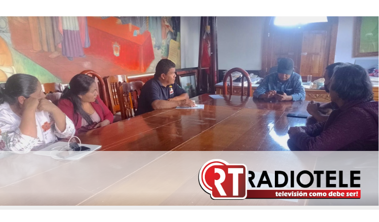 Alcalde de Tacámbaro se compromete a dar solución a demandas de antorchistas