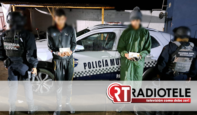 Resultado de las acciones emprendidas del operativo Blindaje Pátzcuaro, arrestan a 3 por narcomenudeo.