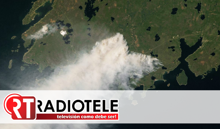 Humo de los incendios de Canadá se ve desde el espacio