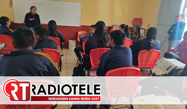 Gobierno de Pátzcuaro acerca talleres a jovenes de telesecundaria