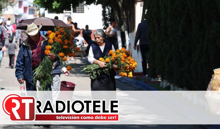 En orden y en un ambiente familiar transcurre el Día de Muertos, en Morelia: Alfonso Martínez