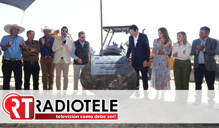Alfonso Martínez coloca la primera piedra del Parque Agrologístico de Morelia