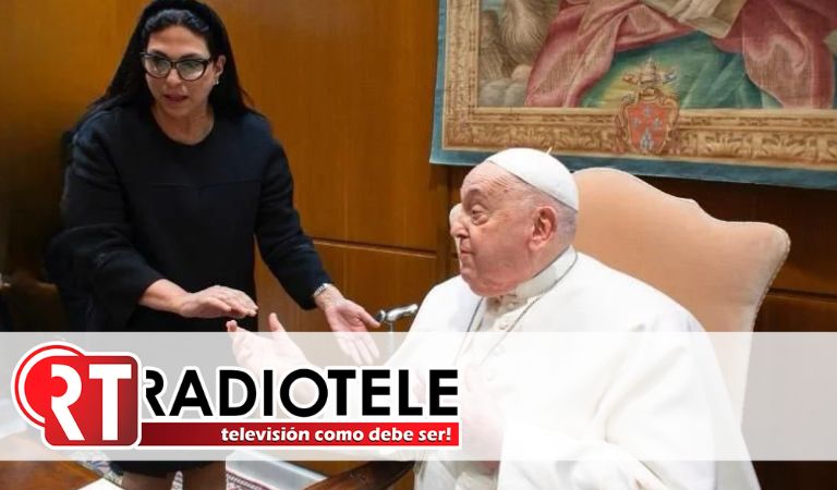 Presidenta de la Comisión de Asuntos Migratorios, Marcela Guerra, se reúne con el Papa Francisco