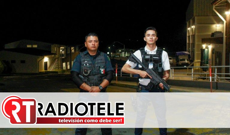 Policía Auxiliar vigila empaques de mango y aguacate para exportación