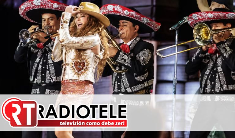 Shakira sorprende al cantar ‘Ciega, Sordomuda’ con mariachi en su primer concierto en CDMX