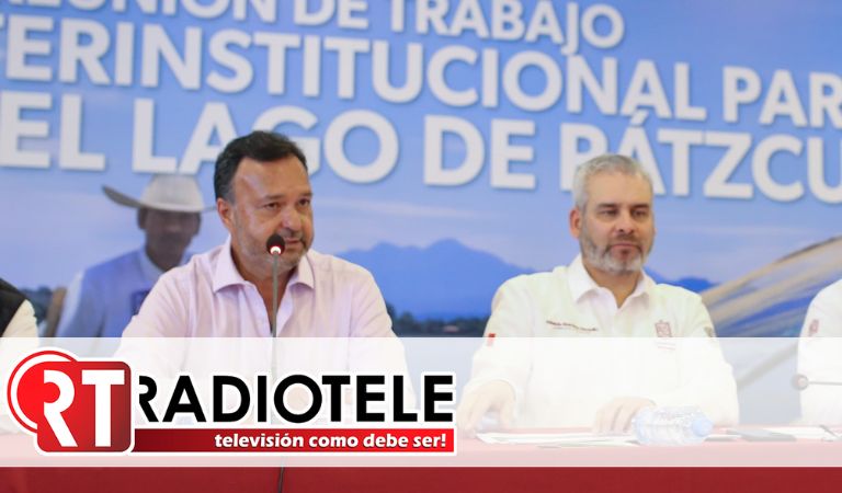 Julio Arreola Reafirma su Compromiso por la Preservación del Lago de Pátzcuaro