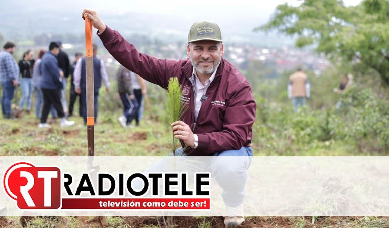 Michoacán impulsa reforestación histórica para recuperar el lago de Pátzcuaro: Bedolla