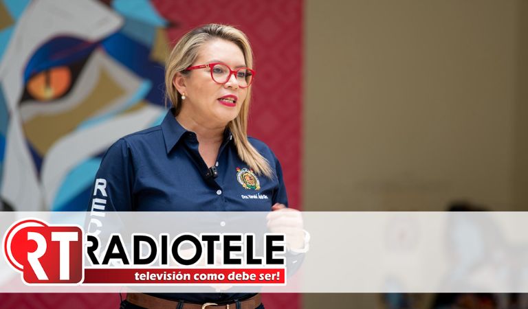 Yarabí Ávila invita a tramitar la ficha para ingresar a la UMSNH; el tiempo se agota
